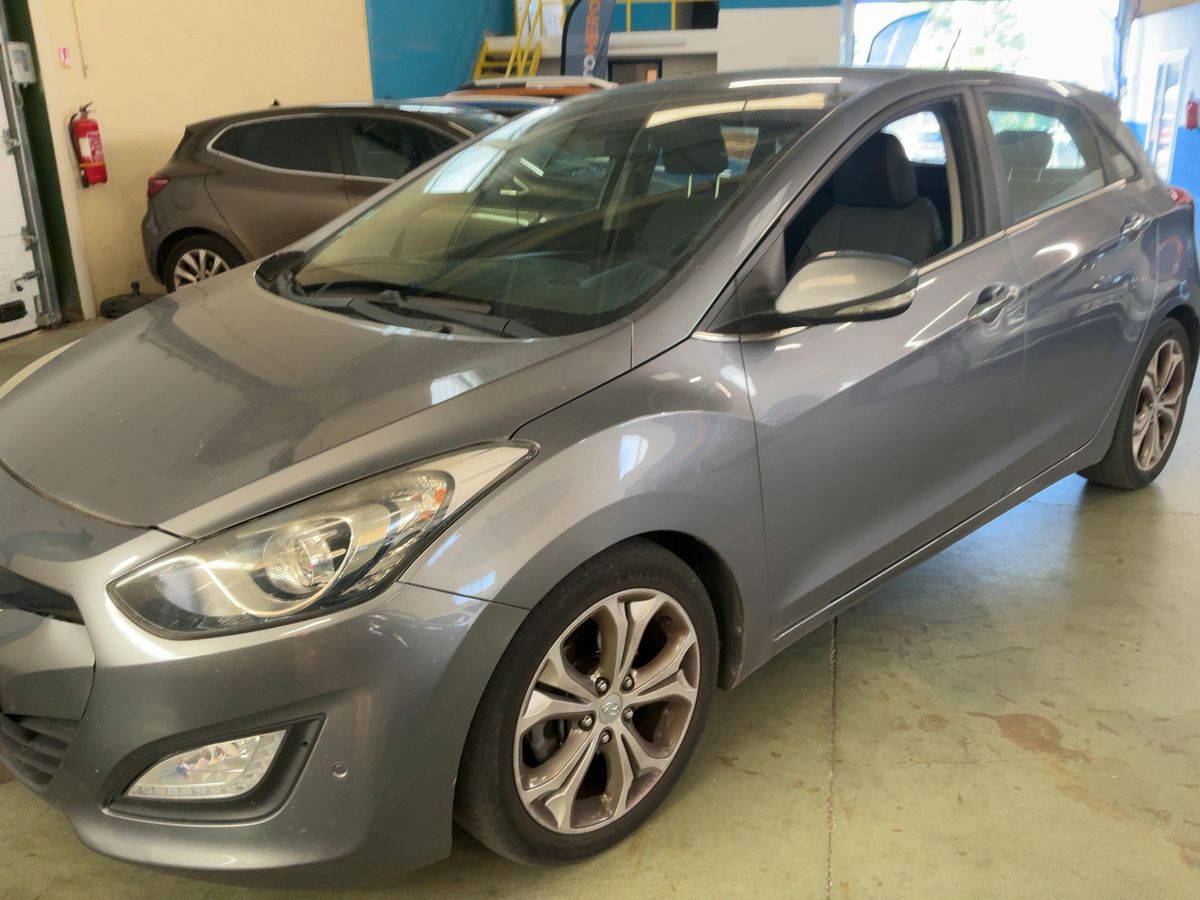 Hyundai i30 1.6 CRDi Pack Premium