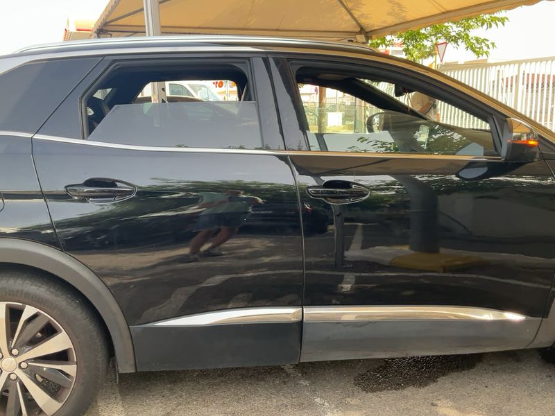 Peugeot 3008 2.0 Blue-HDi GT — zdjęcie 7