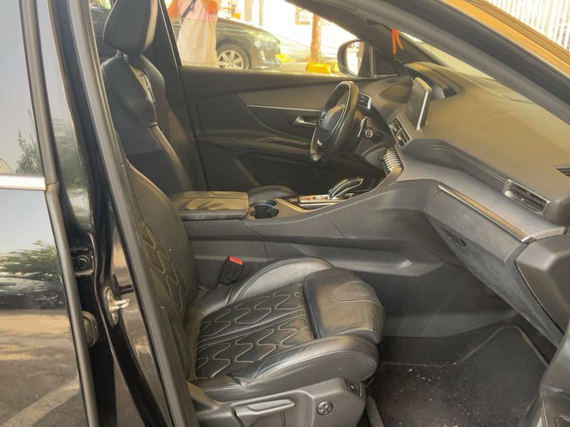 Peugeot 3008 2.0 Blue-HDi GT — zdjęcie 11