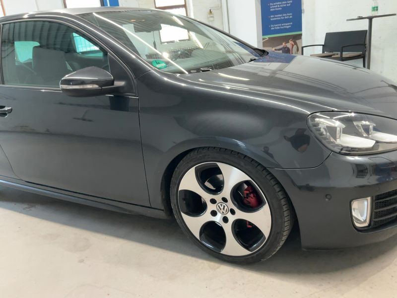 Volkswagen Golf VI 2.0 TSI GTI 2011 – снимка 12