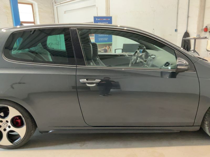 Volkswagen Golf VI 2.0 TSI GTI 2011 – снимка 10