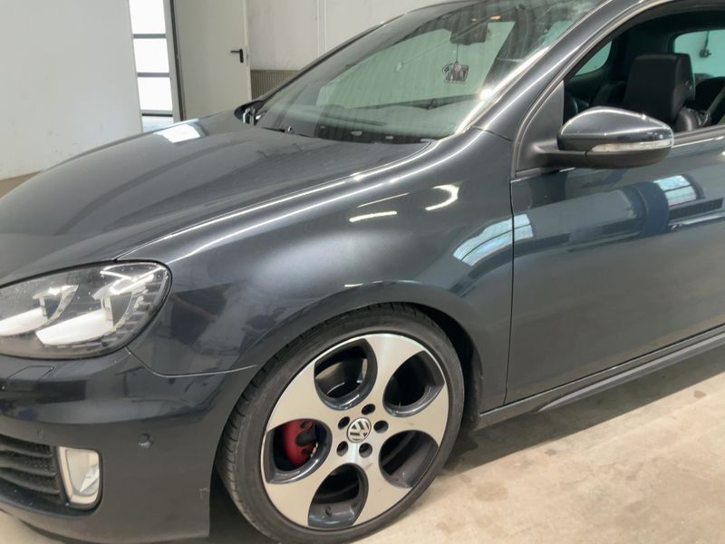 Volkswagen Golf VI 2.0 TSI GTI 2011 – снимка 2