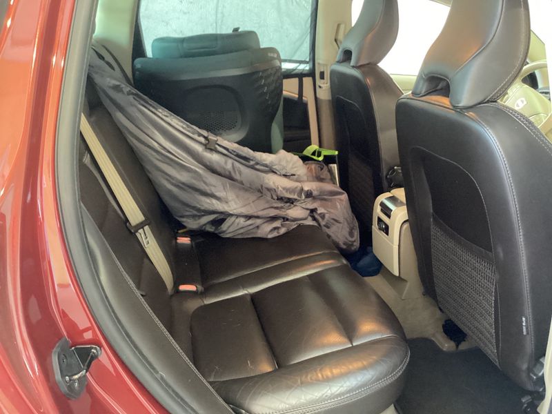 Volvo XC70 2.4 D4 Momentum AWD — zdjęcie 14