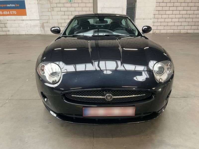 Jaguar XK 4.2 V8 — zdjęcie 9
