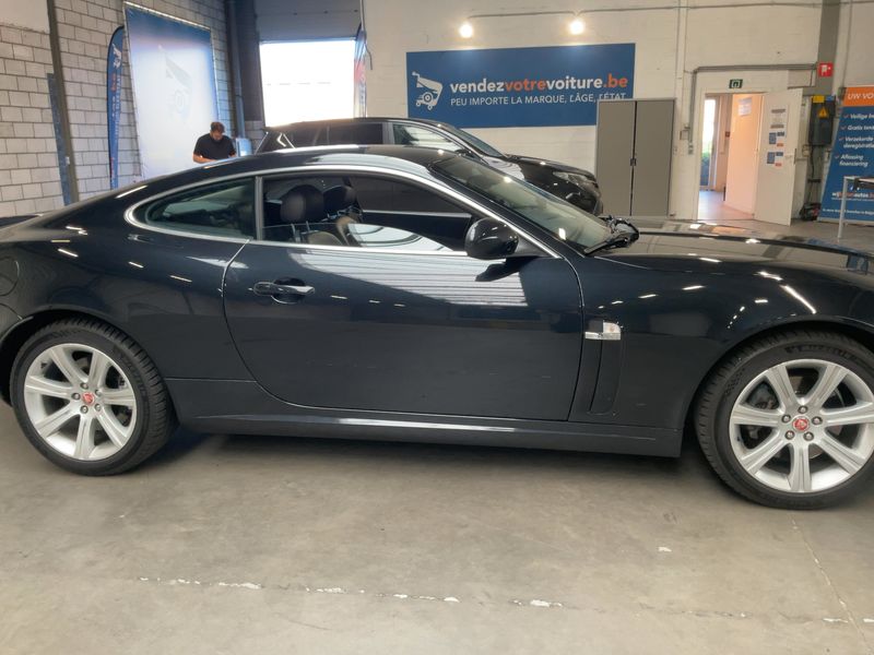 Jaguar XK 4.2 V8 — zdjęcie 7