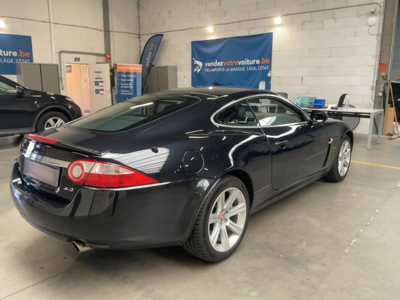 Jaguar XK 4.2 V8 — zdjęcie 6