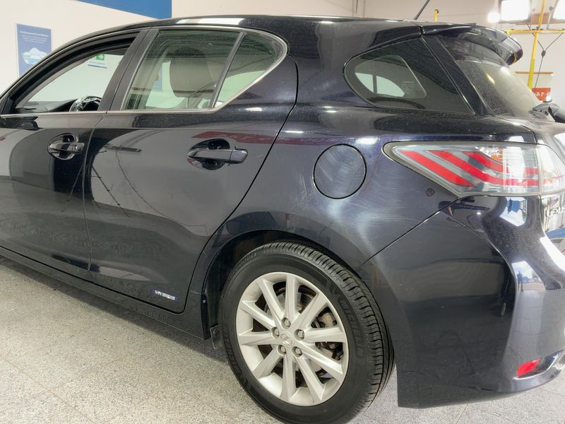 Lexus CT-Serie CT 200h Business — zdjęcie 3