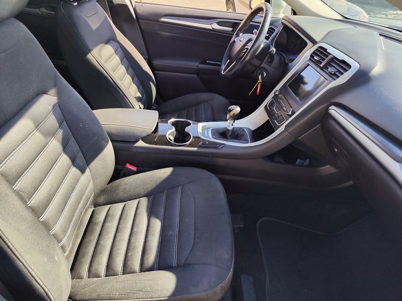 Ford Mondeo 1.5 TDCi Trend — zdjęcie 10