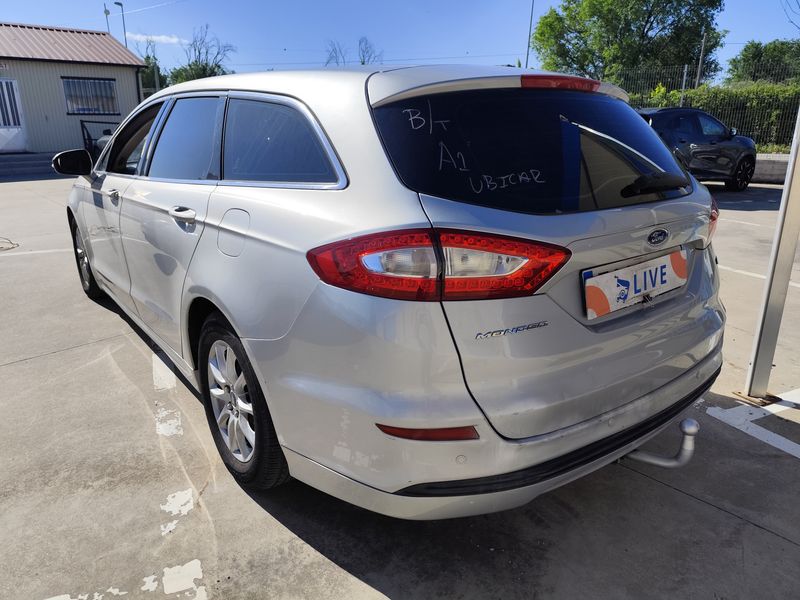 Ford Mondeo 1.5 TDCi Trend — zdjęcie 3