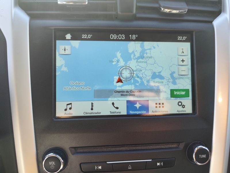 Ford Mondeo 1.5 TDCi Trend — zdjęcie 13