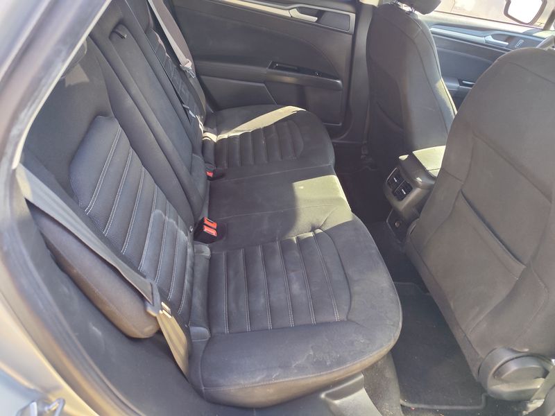 Ford Mondeo 1.5 TDCi Trend — zdjęcie 14