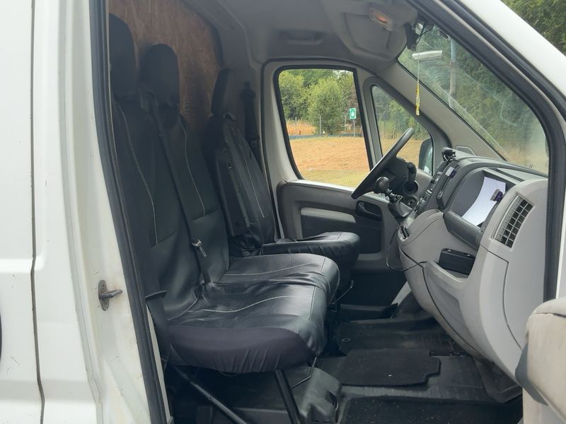 Citroen Jumper 2.2 HDi 33 L2H2 — zdjęcie 11