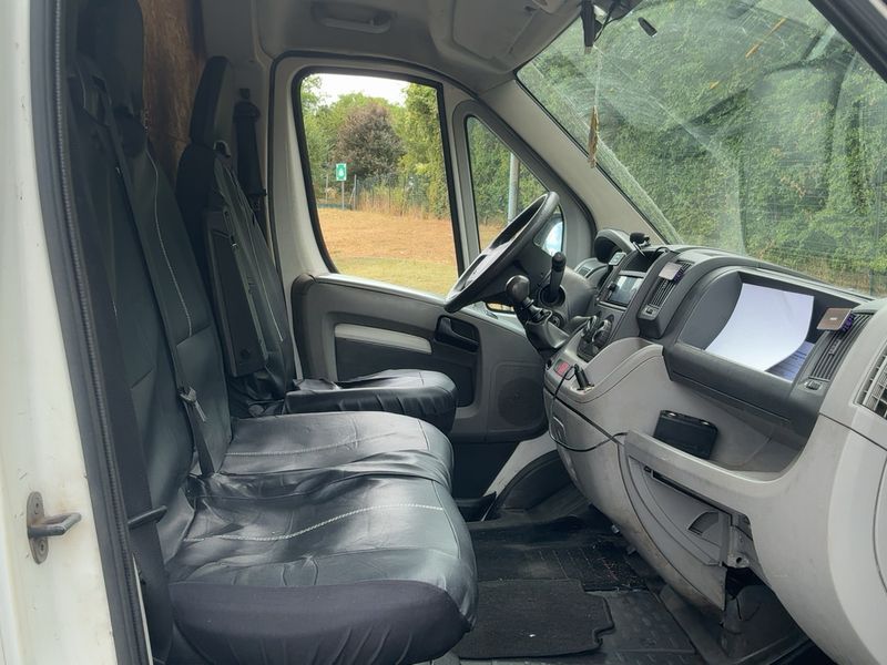 Citroen Jumper 2.2 HDi 33 L2H2 — zdjęcie 14