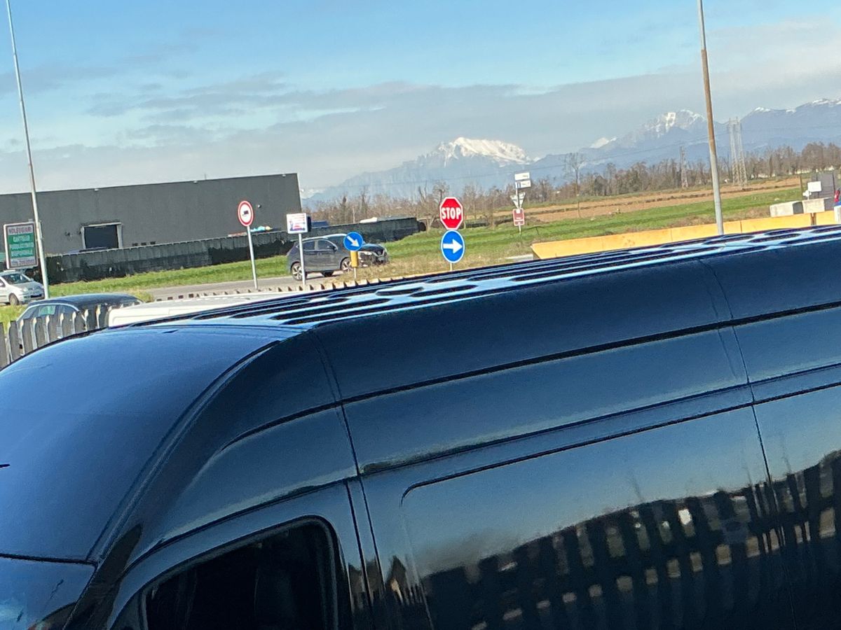 Mercedes-Benz Sprinter 2023 — photo 14