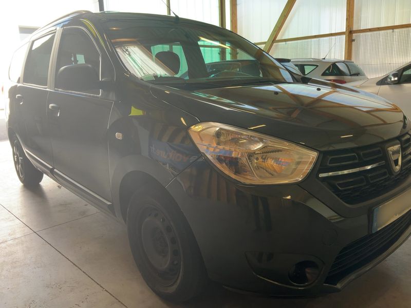 Dacia Lodgy 1.6 SCe LPG Silver Line — zdjęcie 8