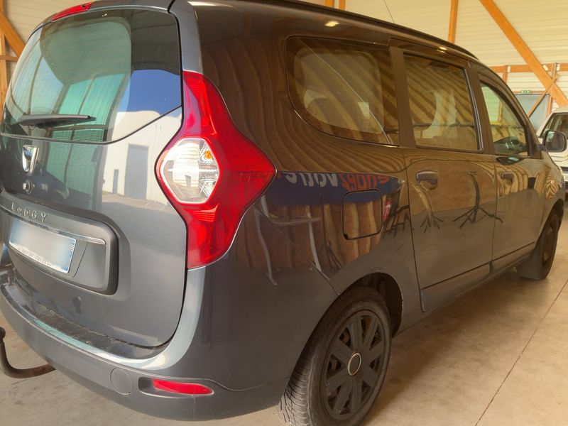 Dacia Lodgy 1.6 SCe LPG Silver Line — zdjęcie 6