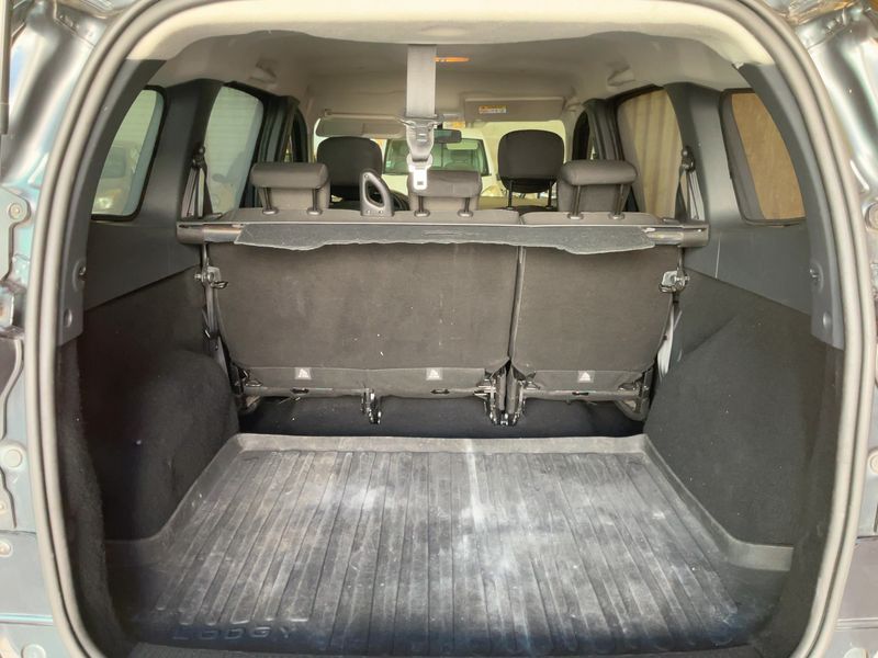Dacia Lodgy 1.6 SCe LPG Silver Line — zdjęcie 10