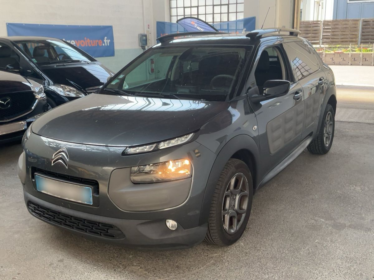 Citroen C4 2015 — photo 1