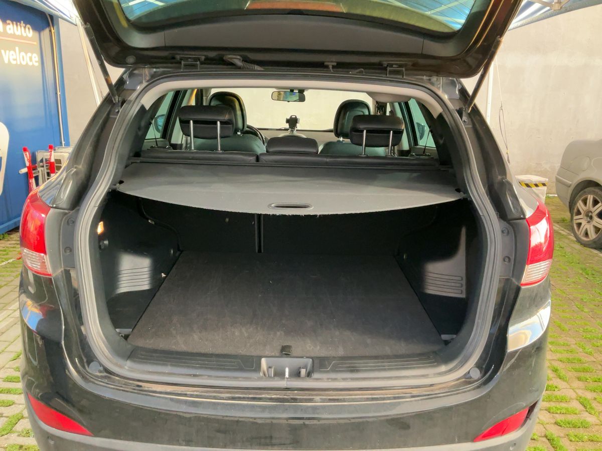 Hyundai ix35 2015 — photo 16