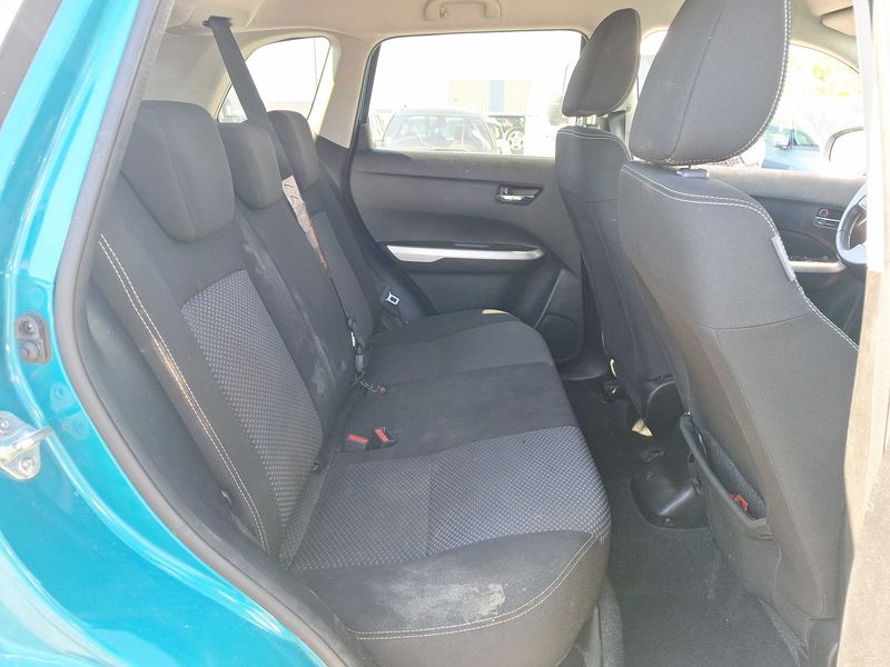 Suzuki Vitara 1.6 VVT Avantage 4x2 — zdjęcie 13