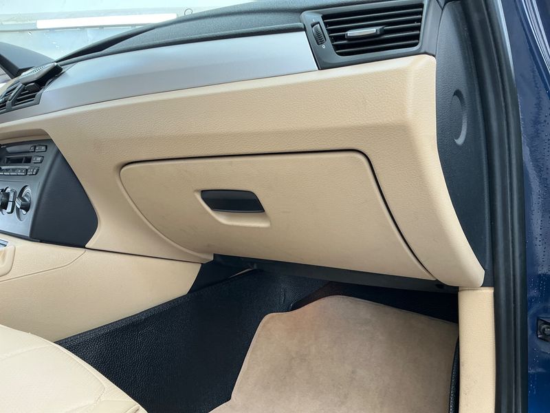 BMW X1 xDrive 20d 2010 – снимка 28
