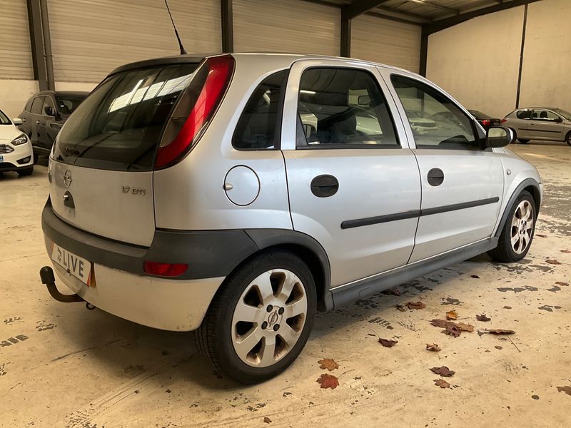 Opel Corsa 1.7 DTI Sport photo Opel Corsa 1.7 DTI Sport