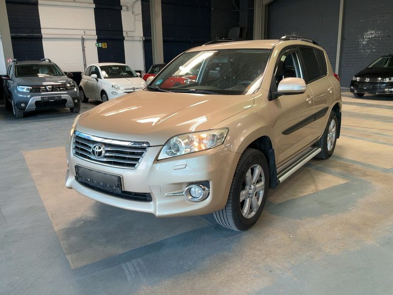 RAV 4 2.0 Life