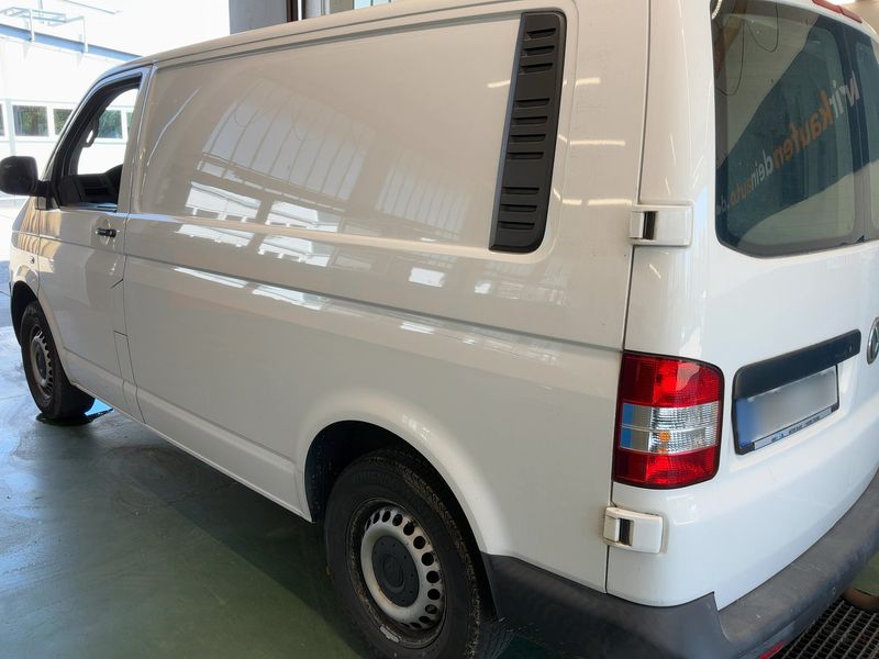 Volkswagen T5 Transporter 2.0 TDI Kasten 2013 – снимка 6