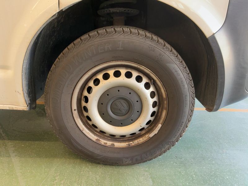 Volkswagen T5 Transporter 2.0 TDI Kasten 2013 – снимка 11