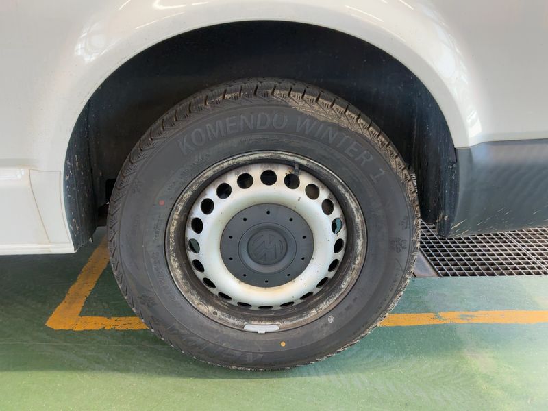 Volkswagen T5 Transporter 2.0 TDI Kasten 2013 – снимка 5
