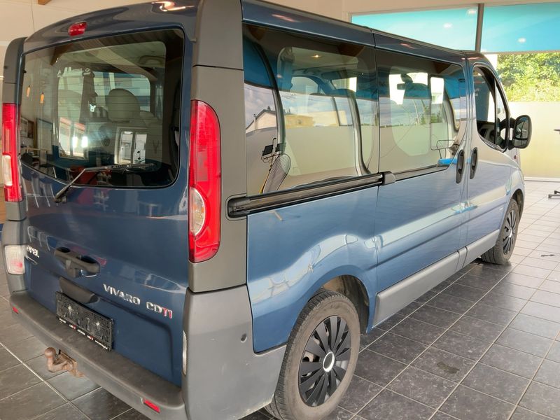 Opel Vivaro 2.0 CDTI Kombi L1H1 2,9t — zdjęcie 6