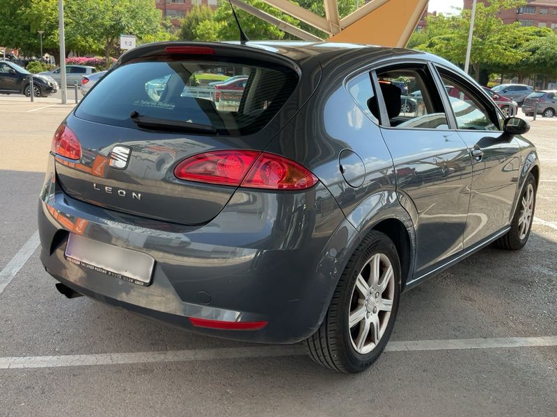 Seat Leon 2.0 TDI Stylance / Style — zdjęcie 6