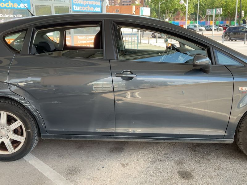 Seat Leon 2.0 TDI Stylance / Style — zdjęcie 7