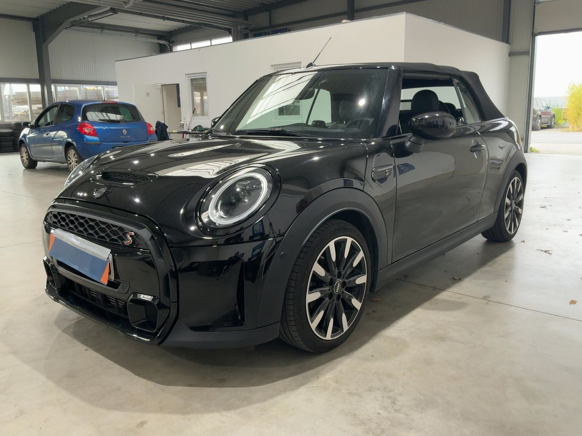 MINI Cabrio Cooper S Classic Trim