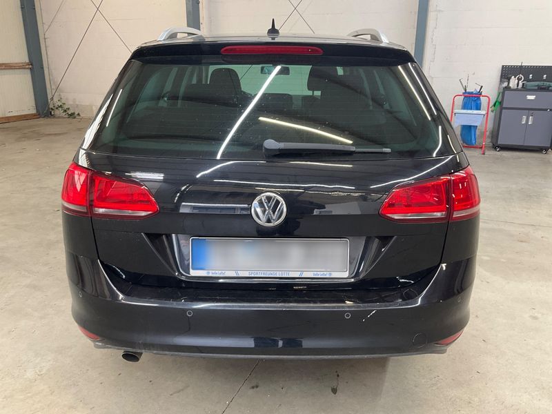 Volkswagen Golf VII 1.6 TDI Lounge BlueMotion Tech — zdjęcie 5
