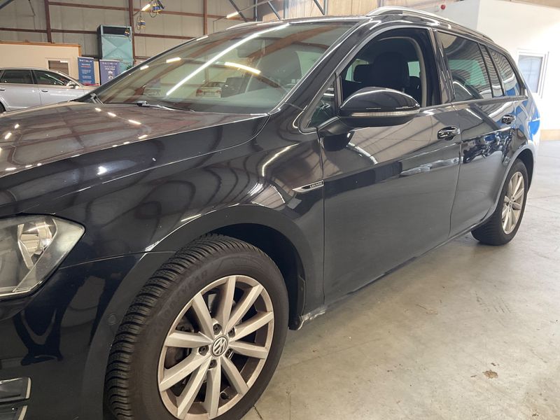 Volkswagen Golf VII 1.6 TDI Lounge BlueMotion Tech — zdjęcie 2