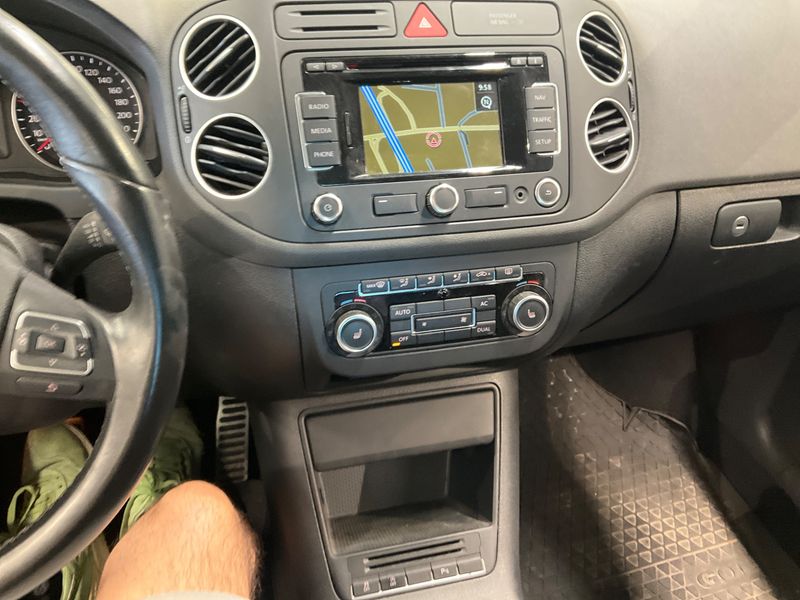 Volkswagen Golf VI Plus 1.2 TSI Style BlueMotion Tech — zdjęcie 6