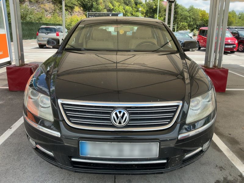 Volkswagen Phaeton 3.0 V6 TDI 4Motion — zdjęcie 9