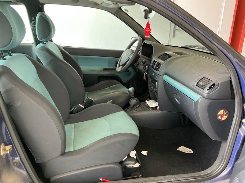 Renault Clio 1.2 Extreme 2002 – снимка 3