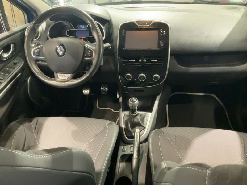 Renault Clio 1.5 dCi Energy Intens — zdjęcie 12