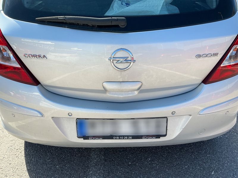Opel Corsa 1.3 CDTI Edition 2012 – снимка 26
