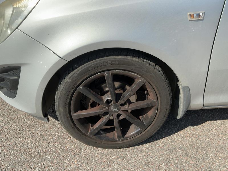 Opel Corsa 1.3 CDTI Edition 2012 – снимка 3