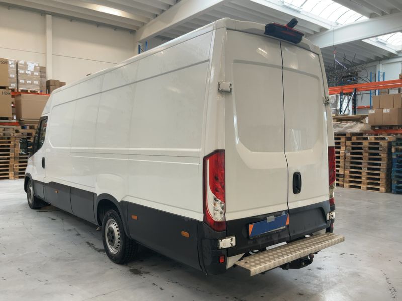 Daily 2.3 Diesel HKa 35 S V Radstand 4100