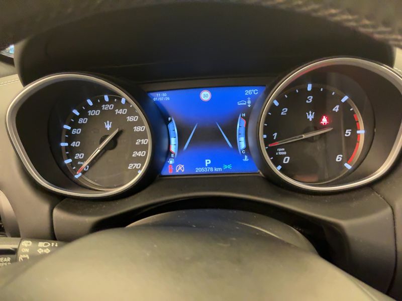 Maserati Levante 3.0 V6 Diesel GranLusso — zdjęcie 13