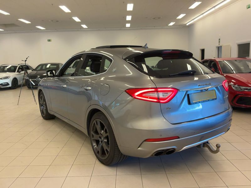 Maserati Levante 3.0 V6 Diesel GranLusso — zdjęcie 3