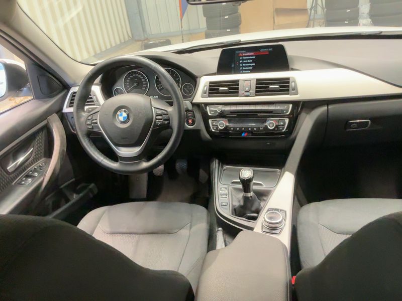 BMW 3er 318i Advantage — zdjęcie 12