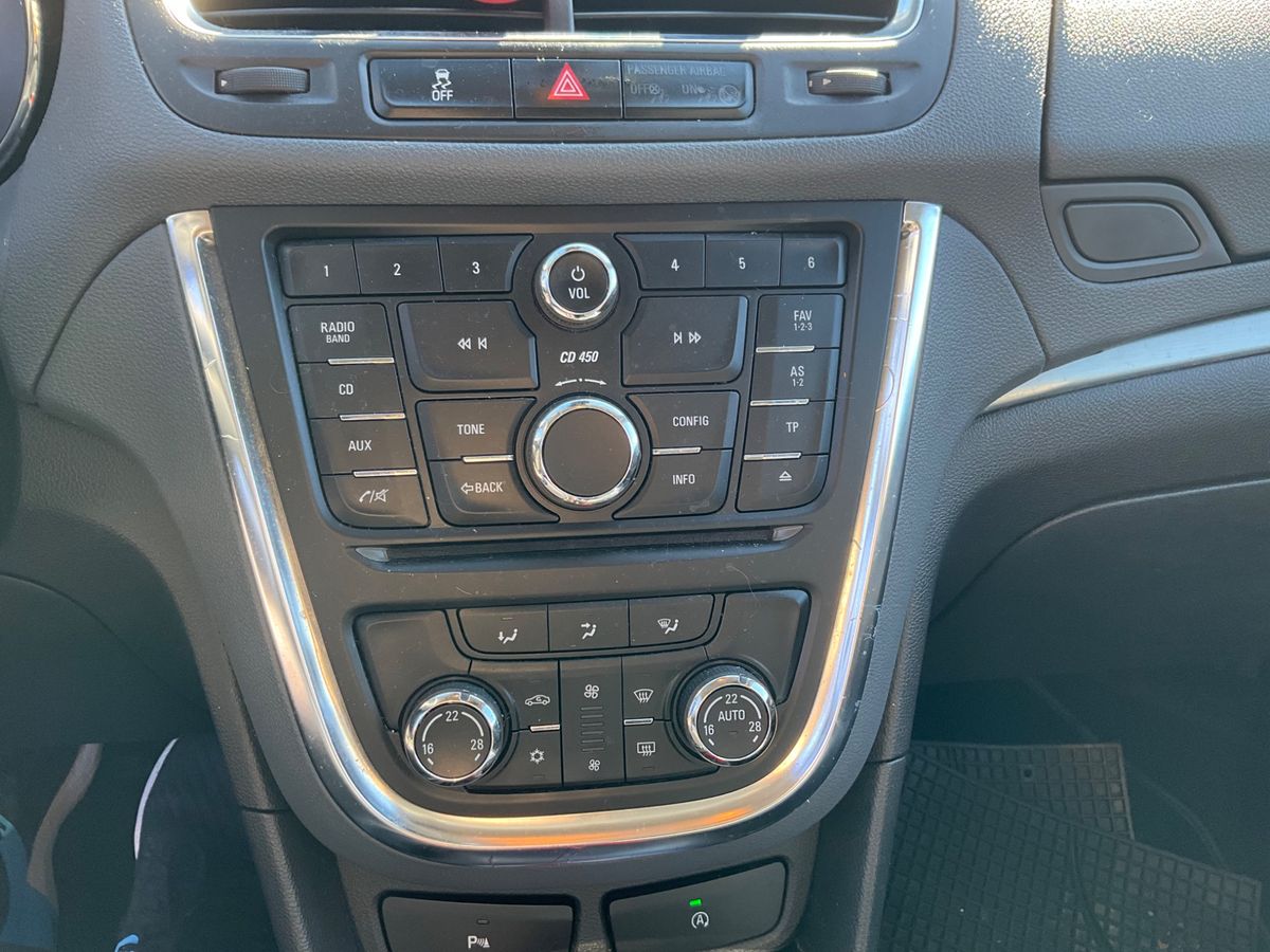 Opel Mokka 2015 — photo 39