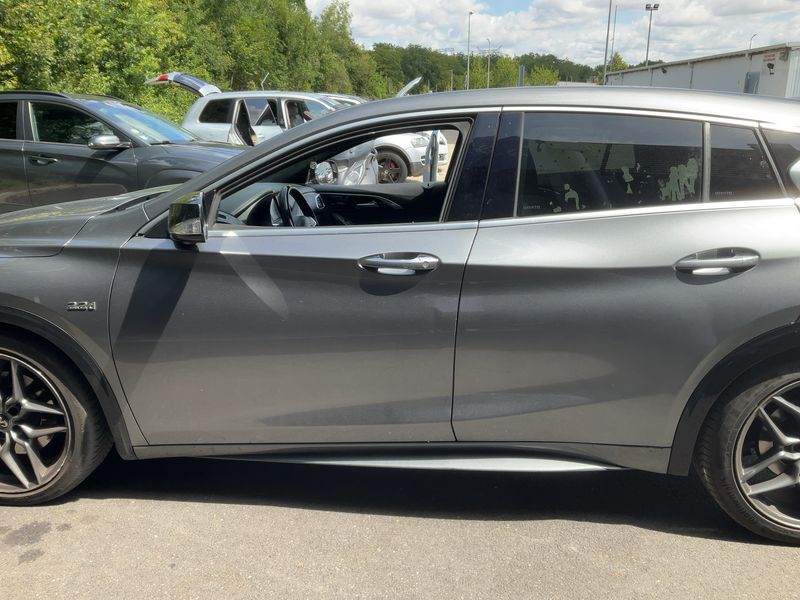 Infiniti Q30 2.2 Diesel Sport Tech AWD — zdjęcie 4