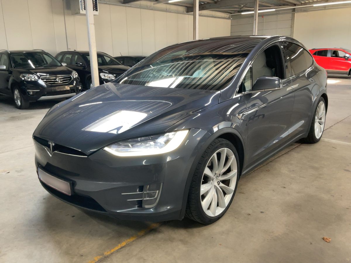 Tesla Model 2017