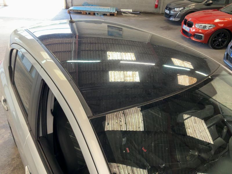Opel Corsa 1.4 Color Edition 2018 – снимка 13